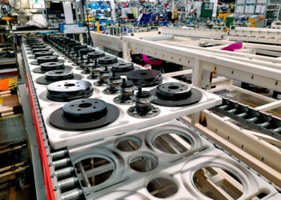 Conveyor for discs and hubs on assembly line of automotive production site - Nord (59)