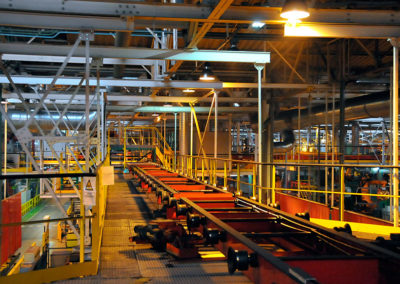 Rotary conveyor for utility assembly line sleds - Meurthe-et-Moselle (54)
